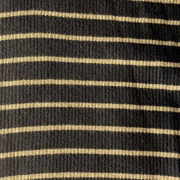 Lauren Ralph Lauren Woman’s Petite Pullover Sweater - Picture 5 of 6